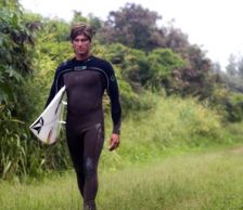 BodyGlove lance la première combinaison de surf écologique