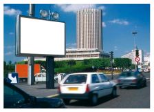 Paris réduit l\'affichage publicitaire en extérieur...